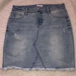Celebrity pink high waisted jean skirt